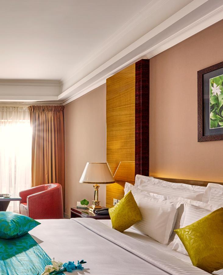 Hotel Bonanza Alappuzha Exterior photo
